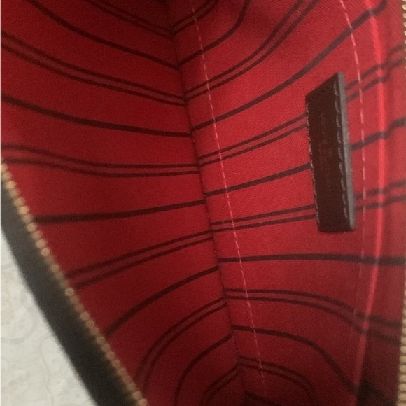 Louis Vuitton Pochette - Picture 8 of 9